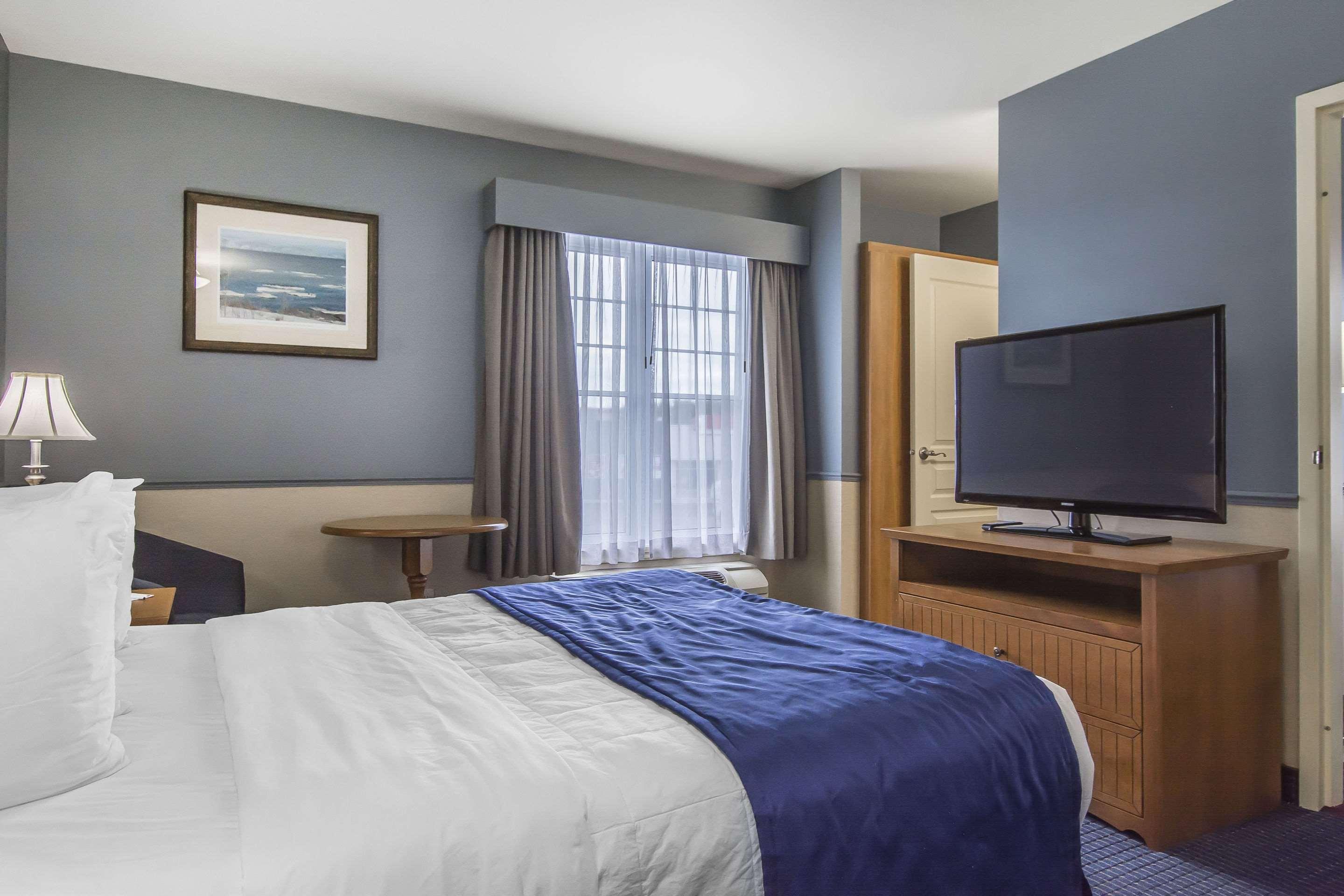 Quality Inn Rivière-du-Loup Esterno foto