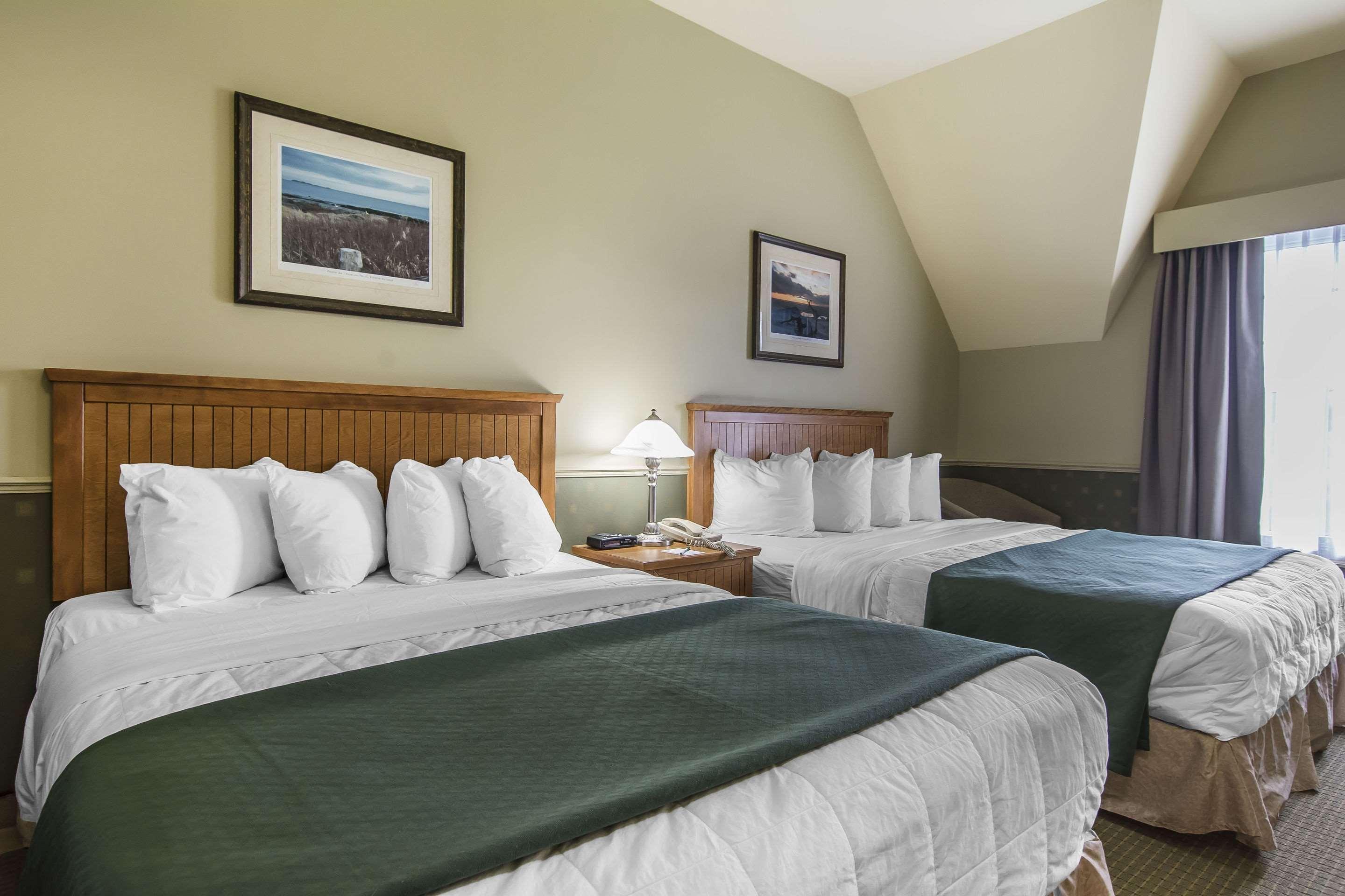 Quality Inn Rivière-du-Loup Esterno foto