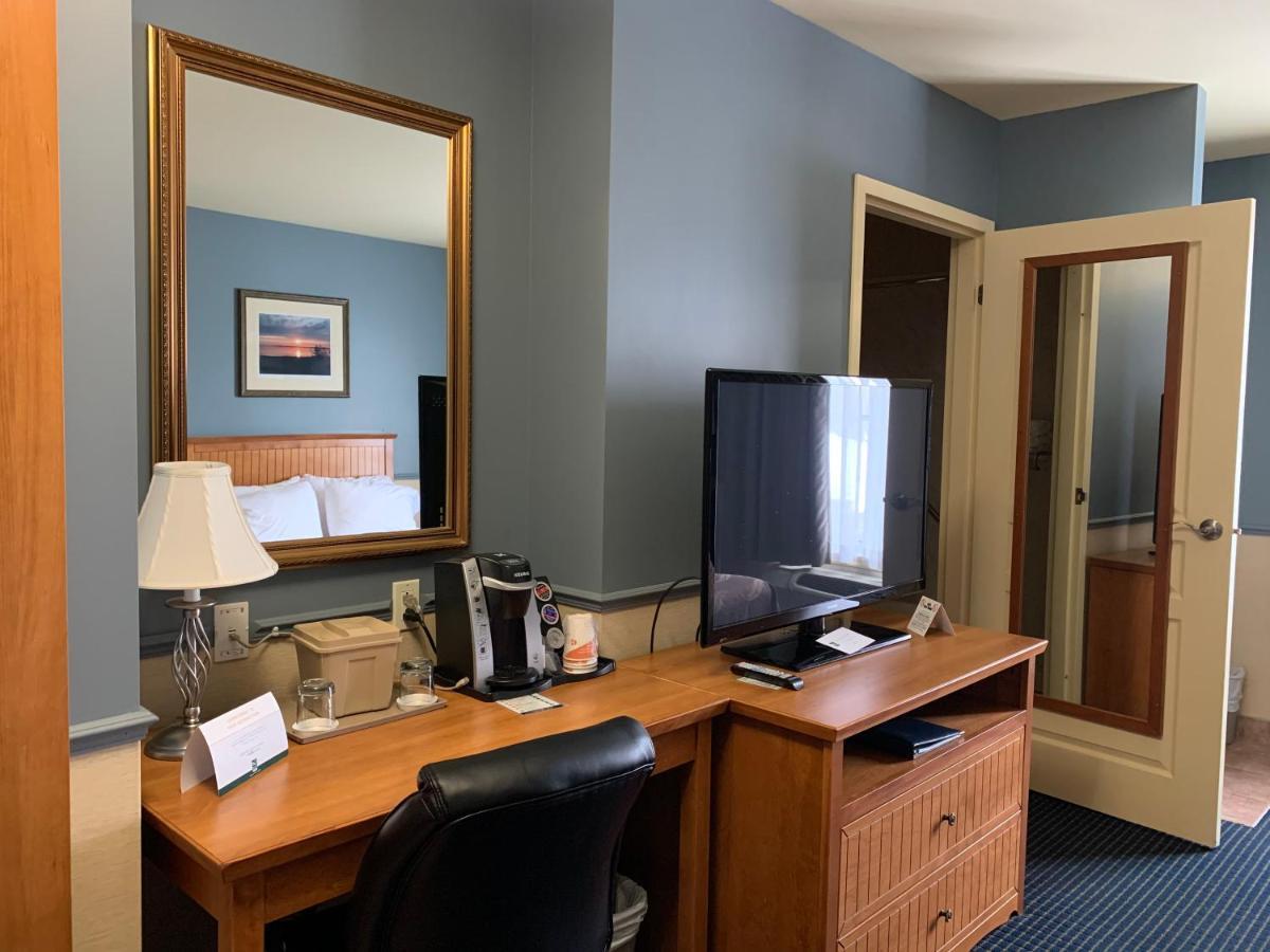 Quality Inn Rivière-du-Loup Esterno foto